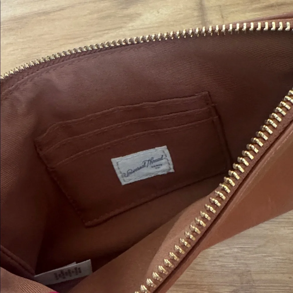 {Universal Thread} clutch - Picture 4 of 4